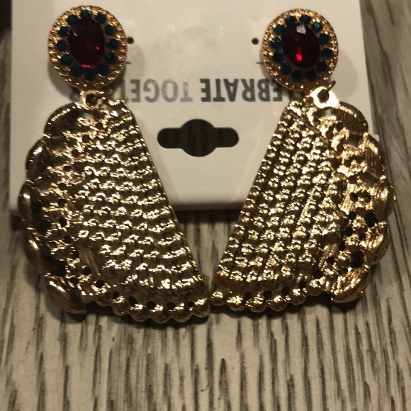 Kendra Scott Celebrate together woman’s drop dangle earrings - Picture 7 of 7